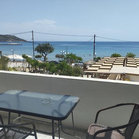 Παραθαλασσιο Στουντιο Μιχαλιας Sea View Studio Michalias Νουμερο 8 Agia Marina  Buitenkant foto