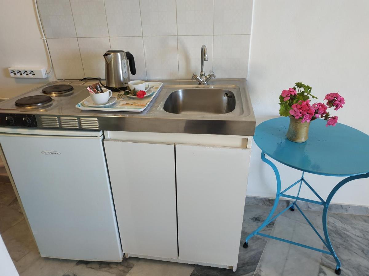 Παραθαλασσιο Στουντιο Μιχαλιας Sea View Studio Michalias Νουμερο 8 Agia Marina  Buitenkant foto